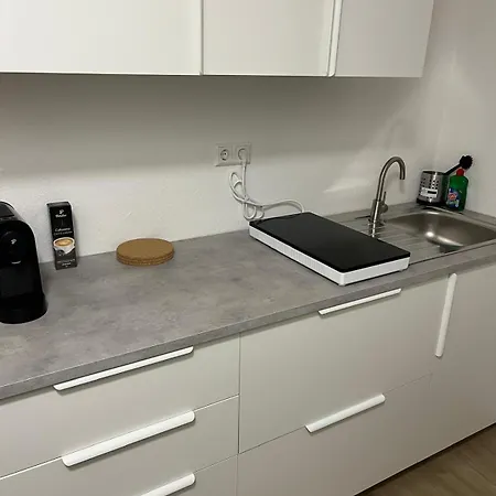 1 Apartment