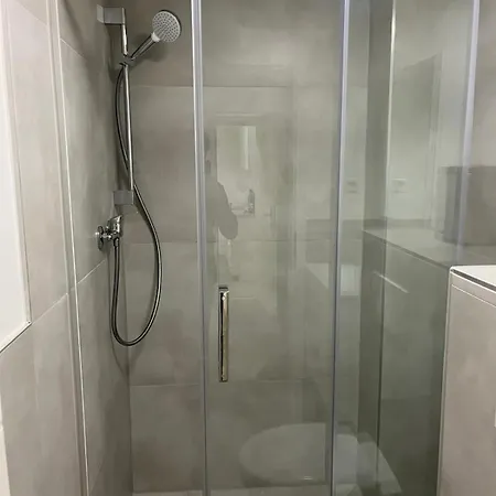 1 * Stuttgart